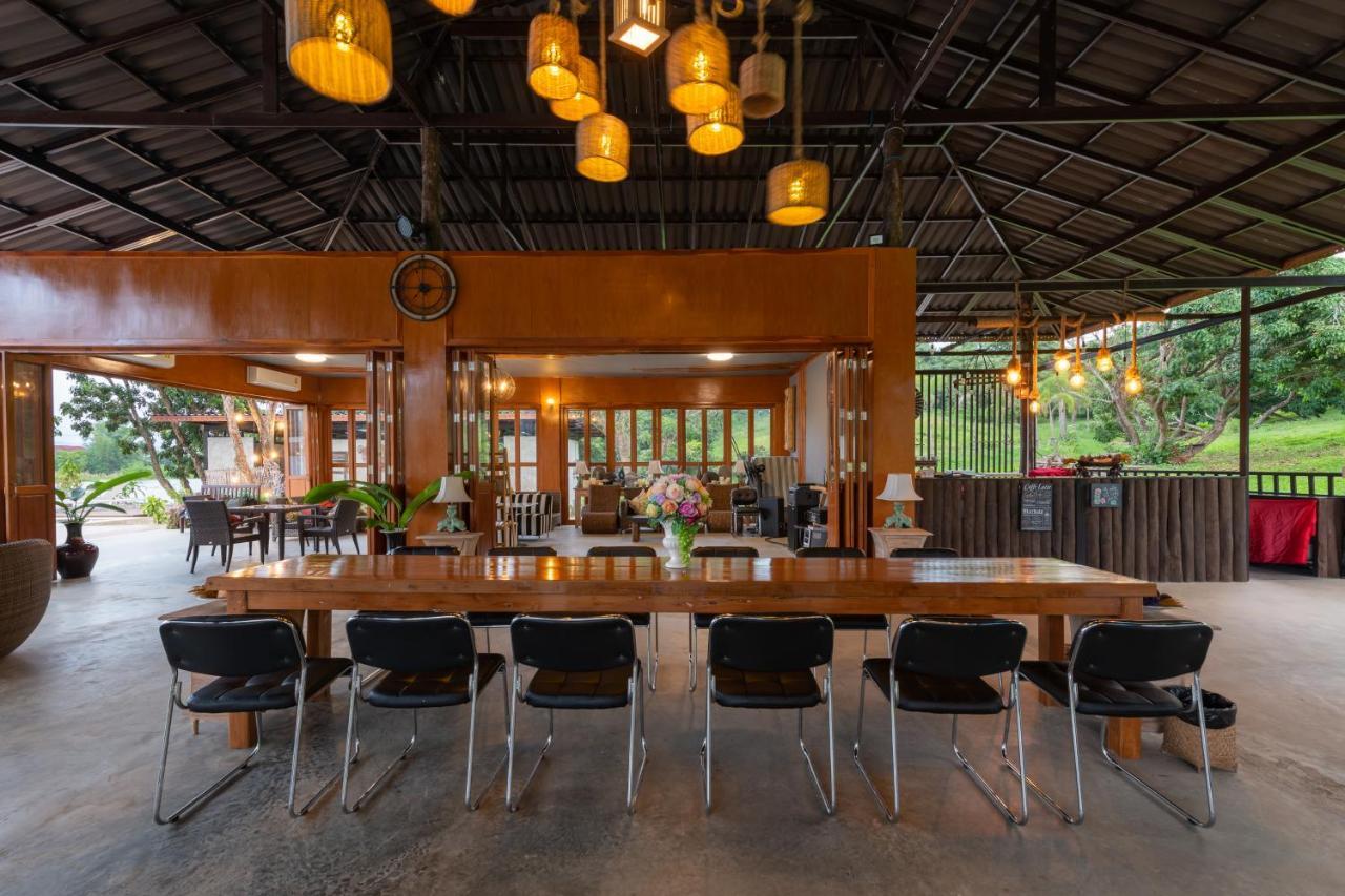 Doi Inthanon Riverside Resort Chom Thong Dış mekan fotoğraf