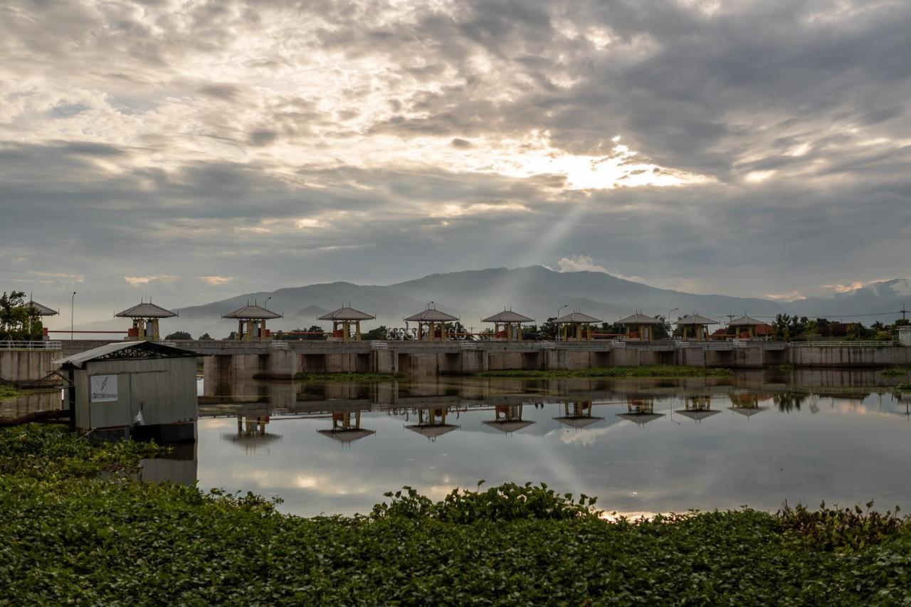 Doi Inthanon Riverside Resort Chom Thong Dış mekan fotoğraf